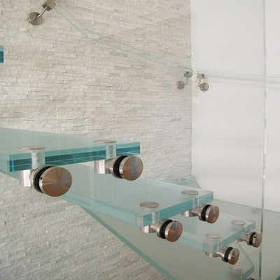 консольная лестница со стеклянными ступенями Wall Glass